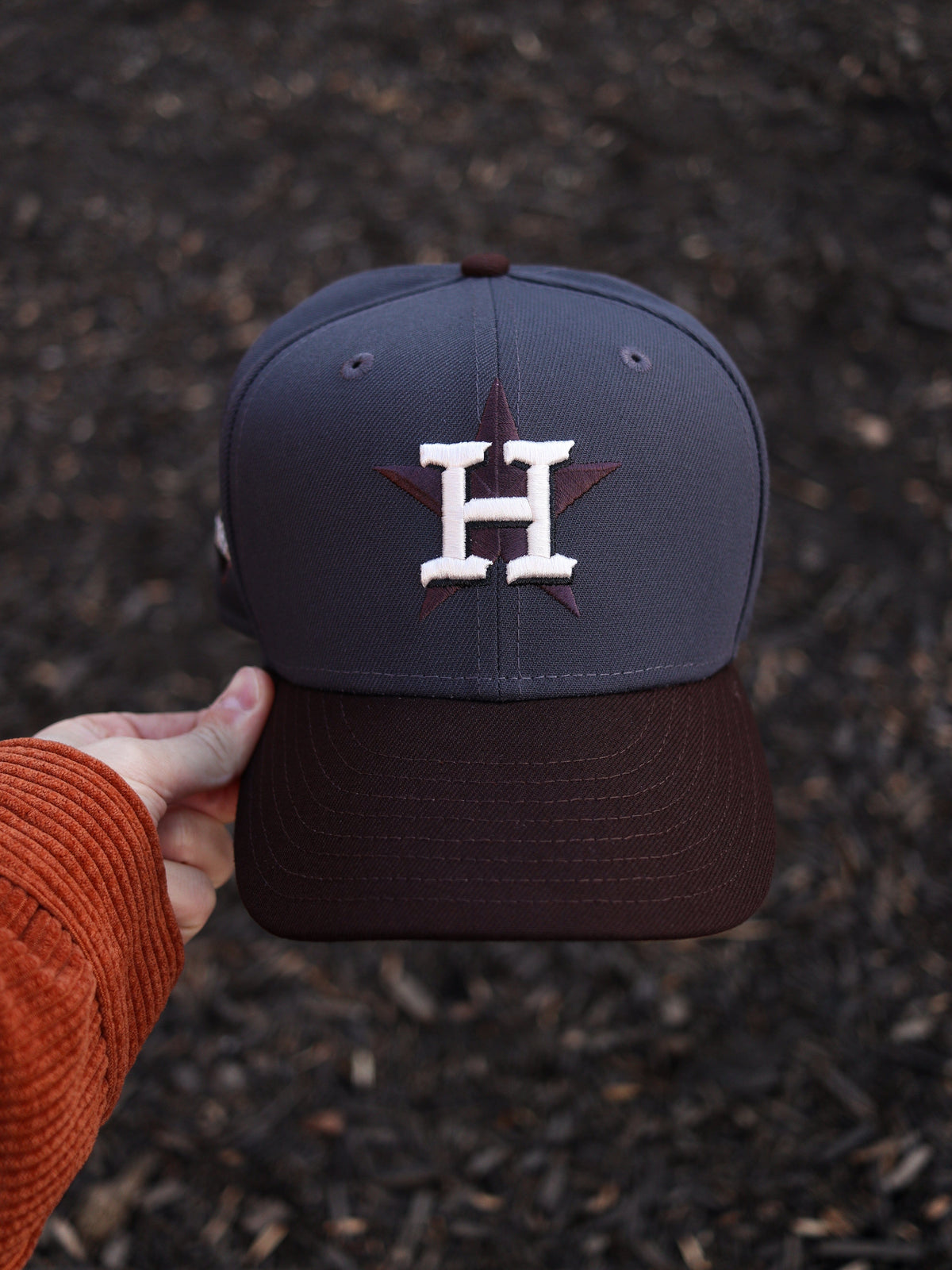 Astros (charcoal/bown)