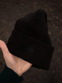 Astros (black/pink star beanie) 2000 patch