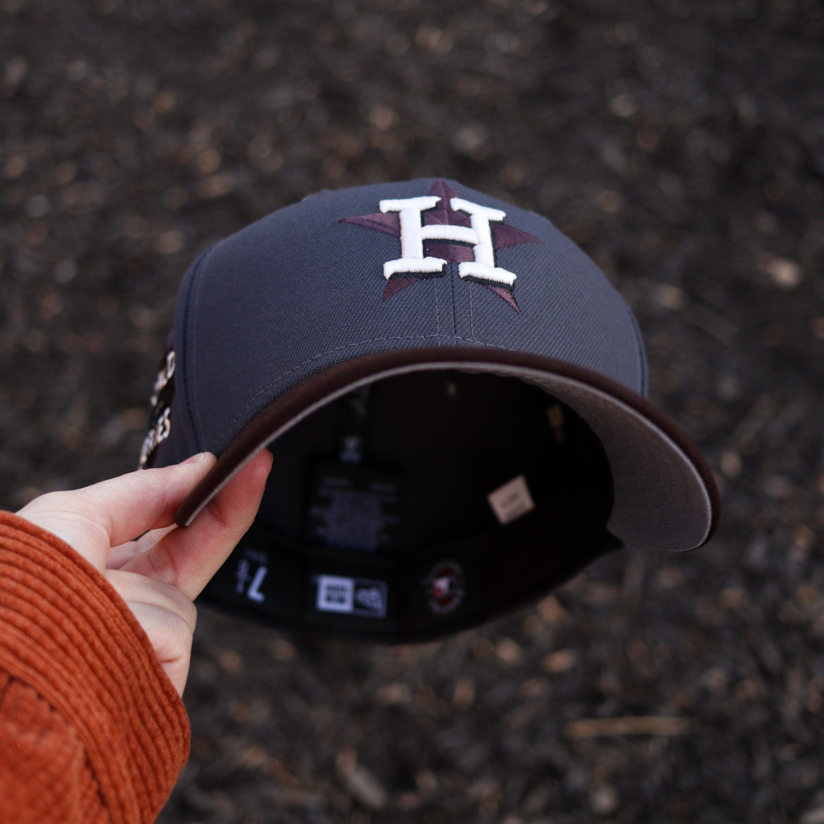 Astros (charcoal/bown)