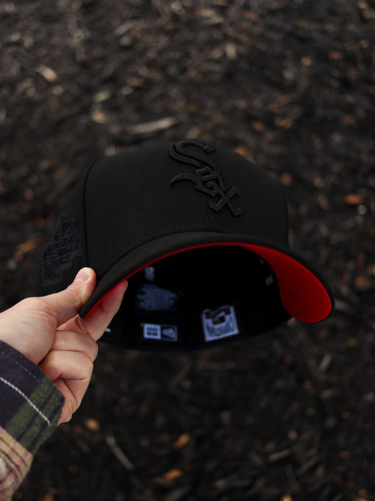 2.0 White Sox all black/red