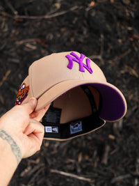 Pre order shipping 10/21/26 Yankees (PB&J)