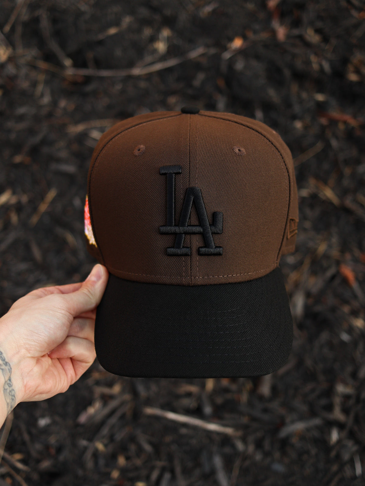 Brown/orange Dodgers