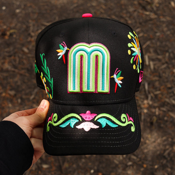 Black mexico flower design