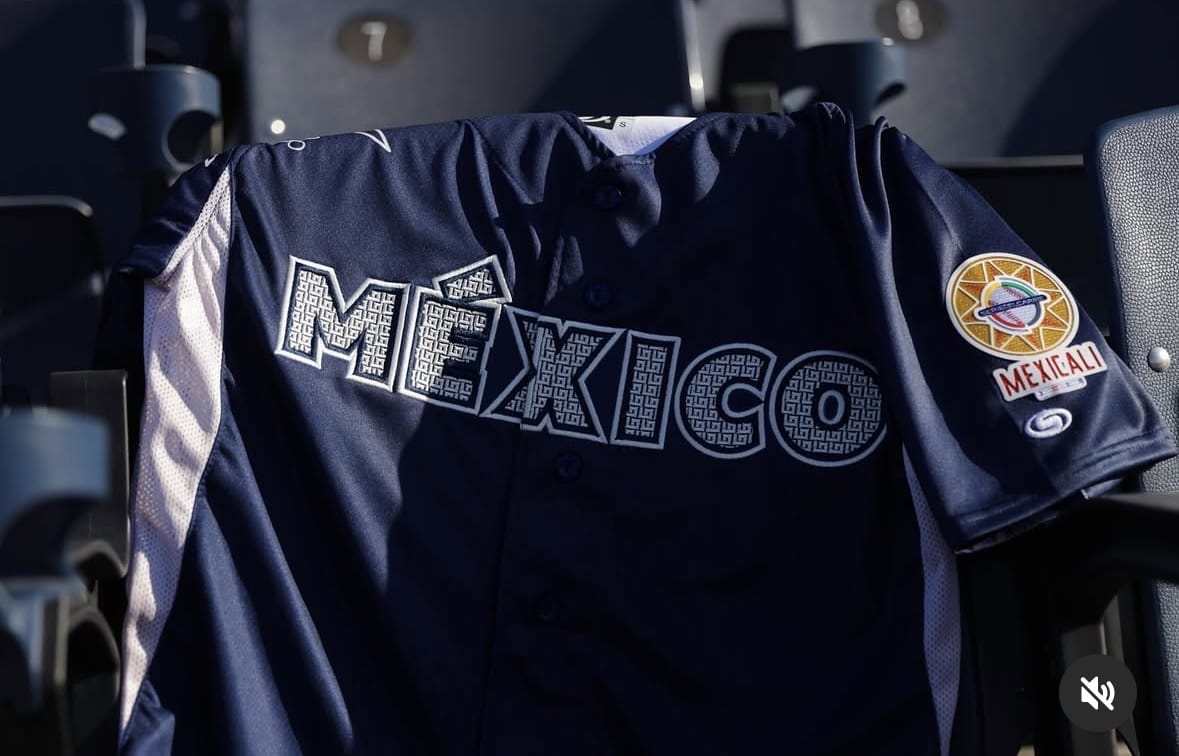 Pre orders shipping 10/19/26 Aztec 3.0 (NAVY)
