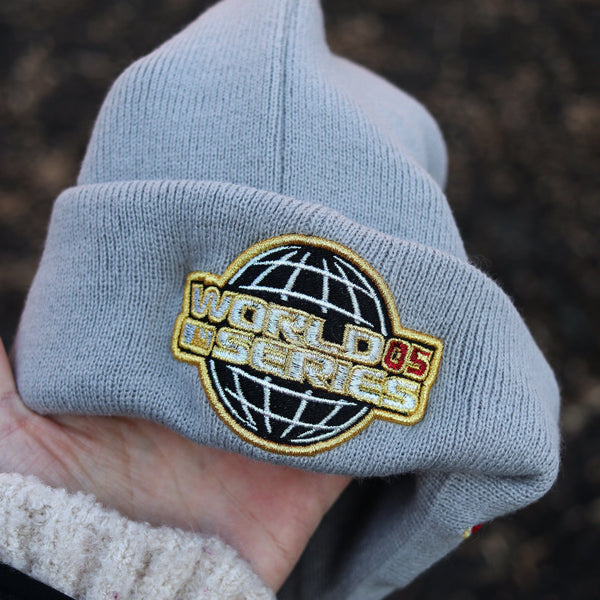 Astros (grey beanie) 05 WS