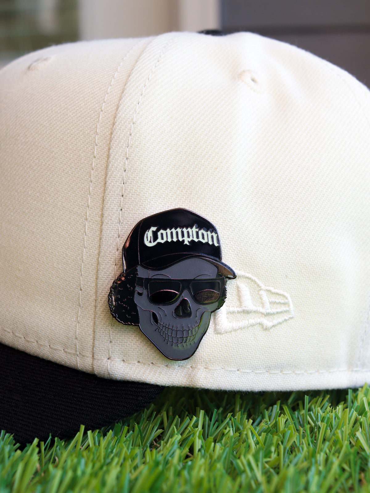 Compton pin