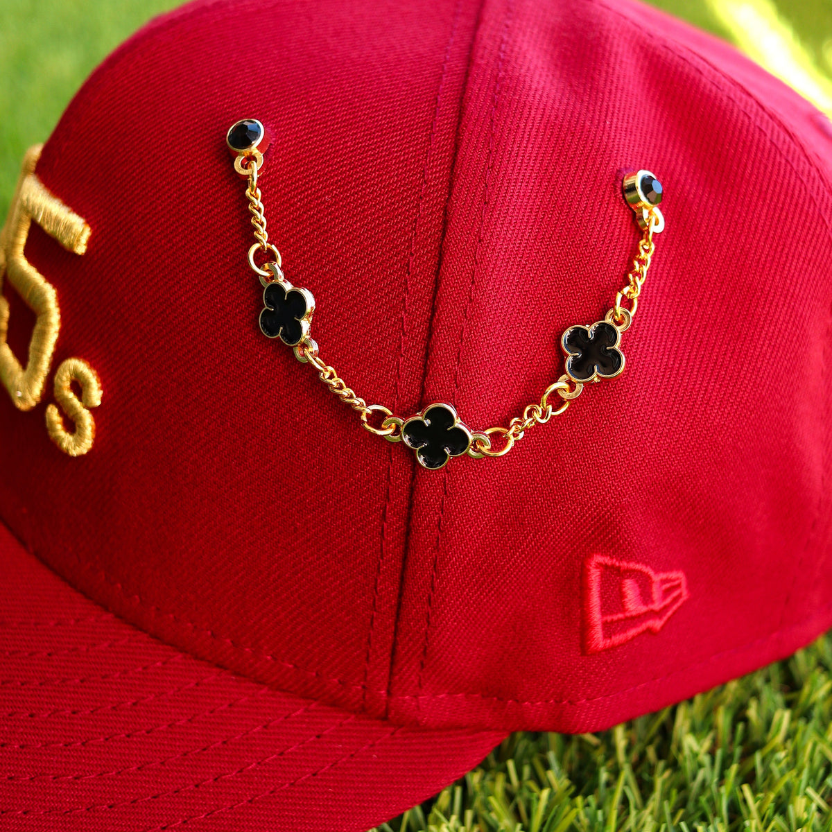 BLK/gold cleef pin - BeisbolMXShop