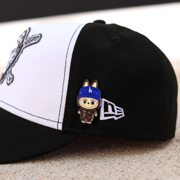 Brown (LA) labubu pin - BeisbolMXShop