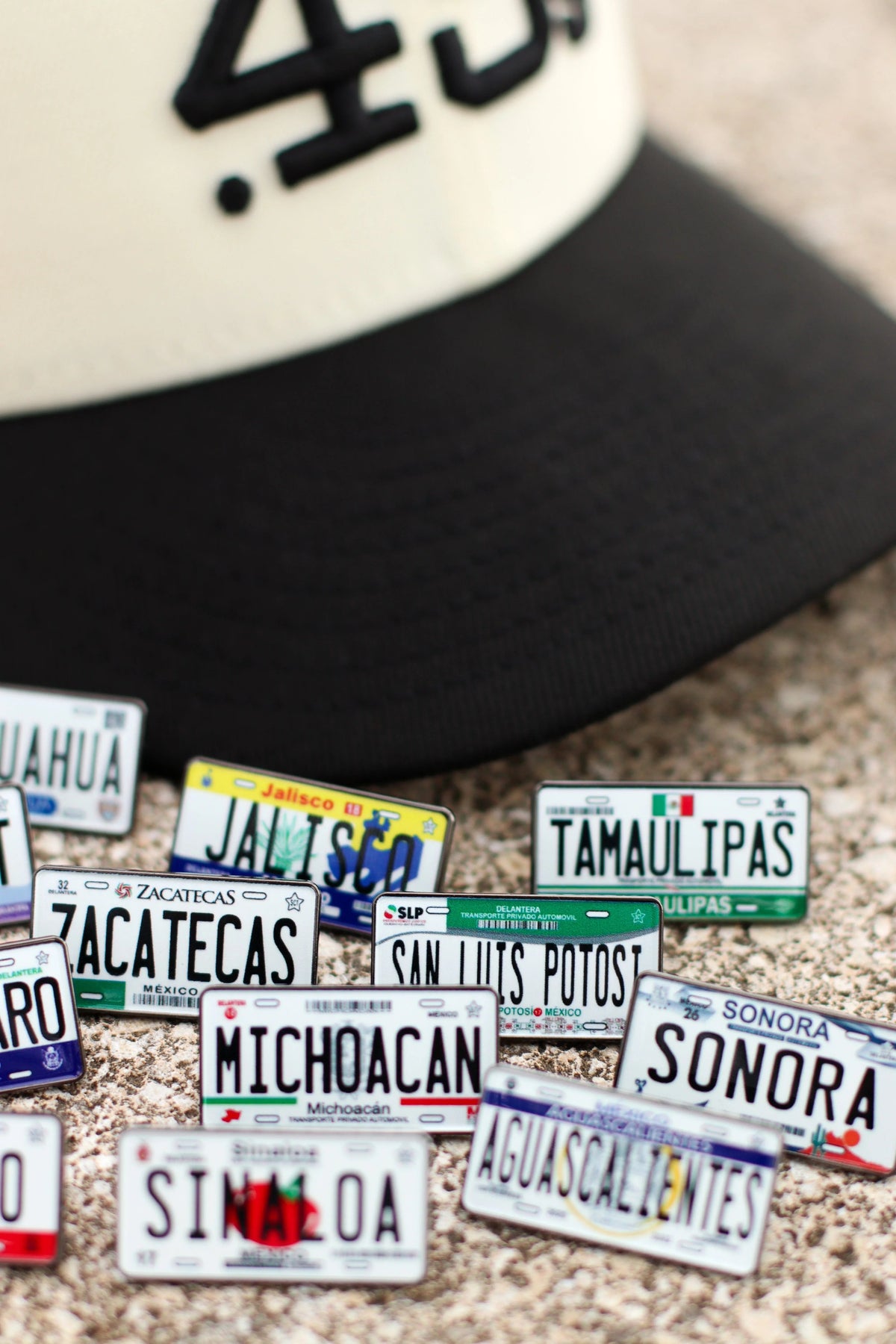 Colored Mexico License Plate Pins - BeisbolMXShop
