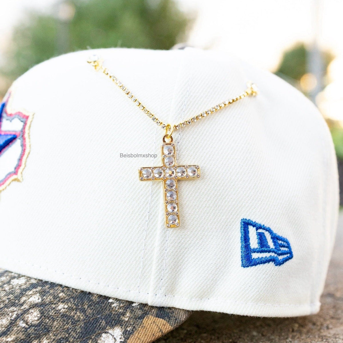 Gold Big rocks cross chain - BeisbolMXShop