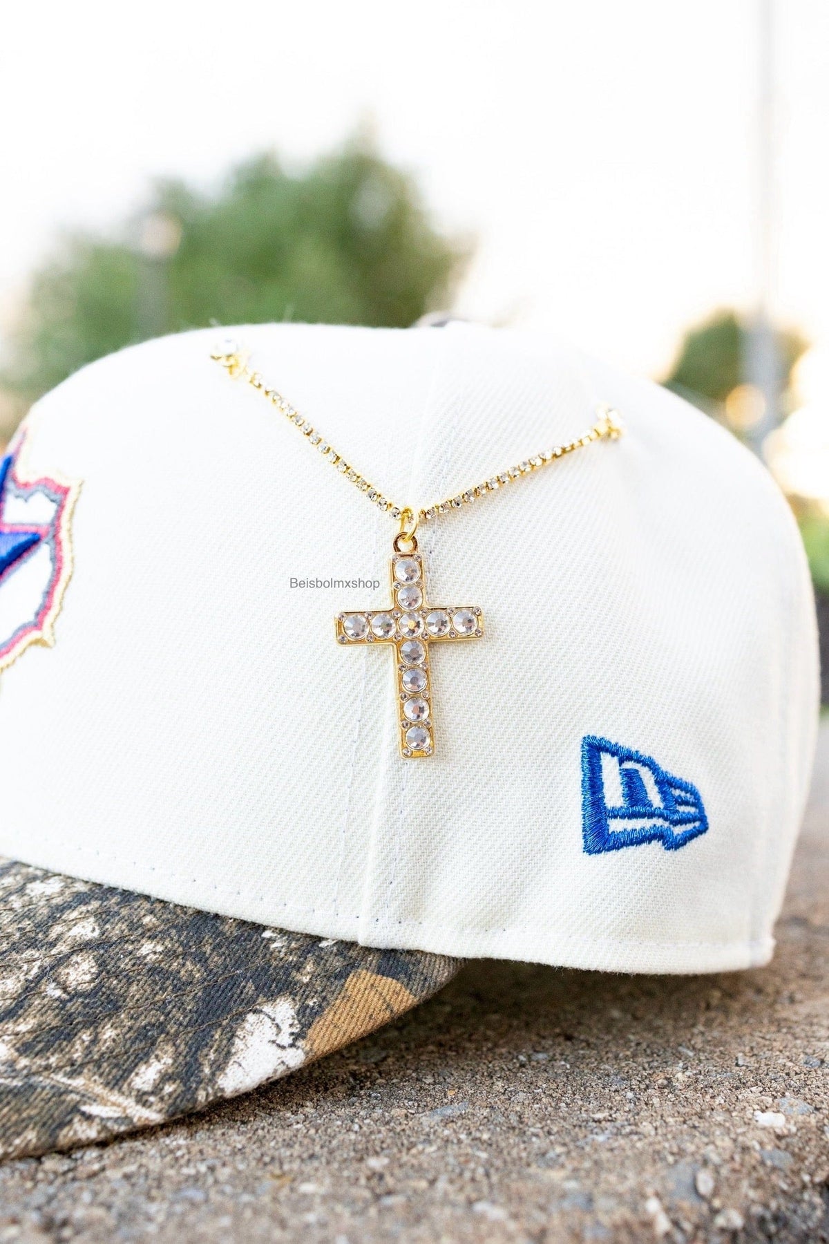 Gold Big rocks cross chain - BeisbolMXShop