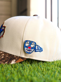 LA mask pin - BeisbolMXShop
