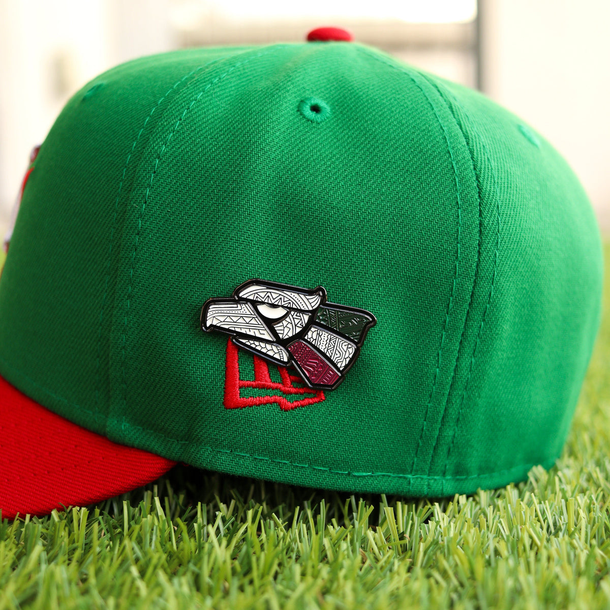 Mexico eagle Aztec pin - BeisbolMXShop