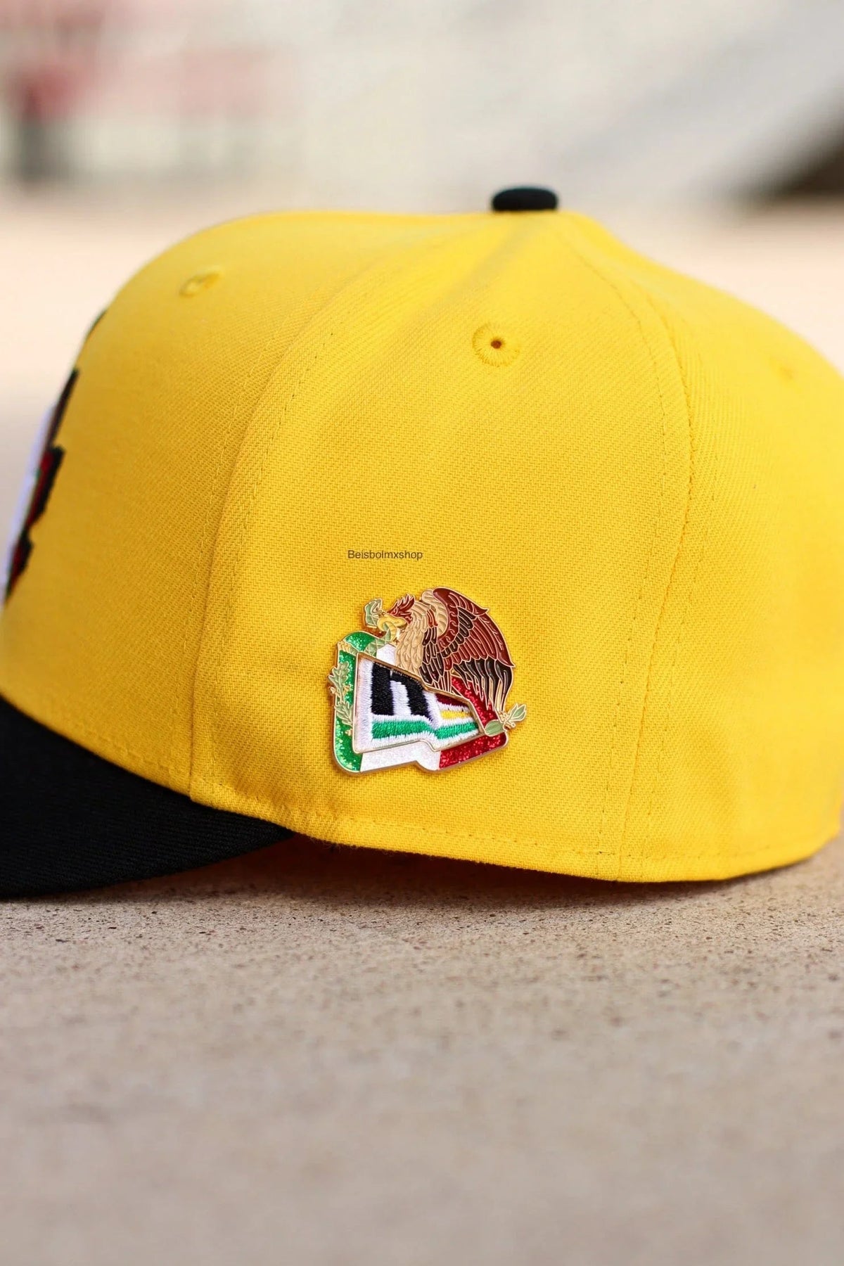 NEW ERA Mexican Eagle mexico colors - PIN - BeisbolMXShop
