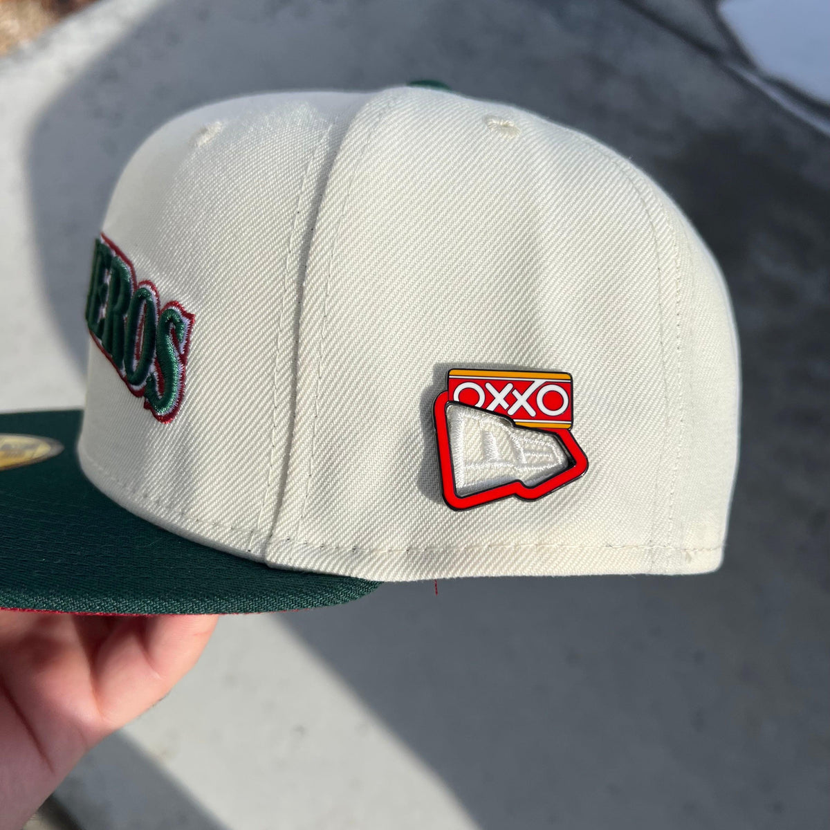 Oxxo hat BMX glossy - PIN - BeisbolMXShop
