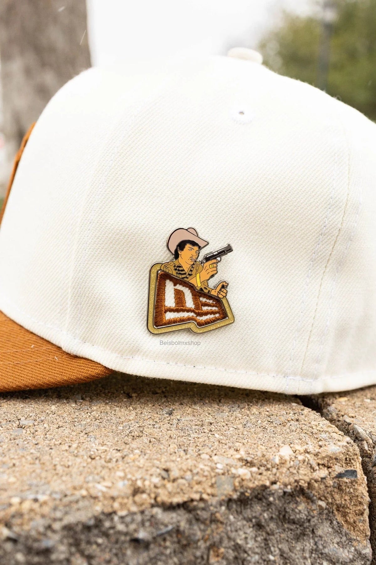 PB CHALINO Gold - NE - PIN - BeisbolMXShop