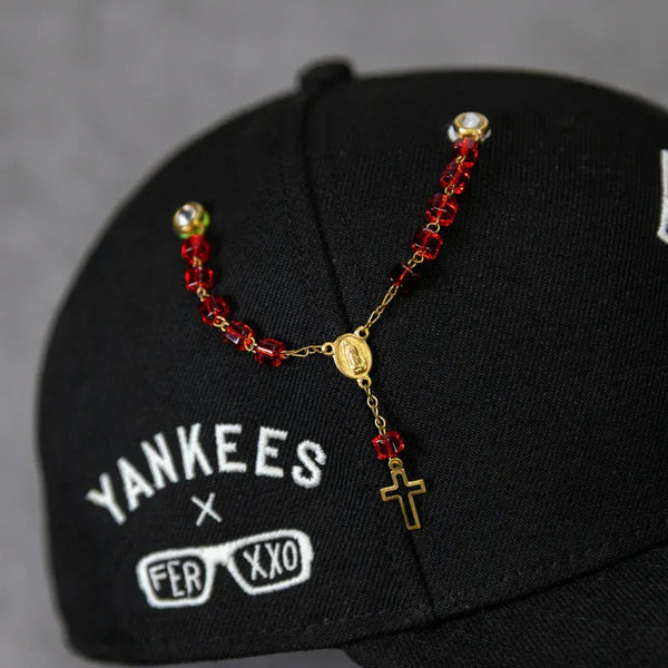 Red rosary pin - BeisbolMXShop