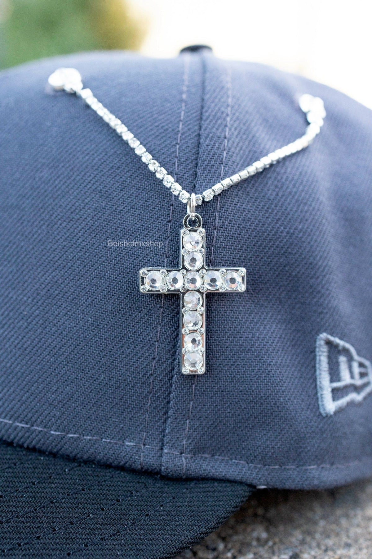 Silver Big rocks cross chain - BeisbolMXShop