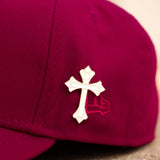 White Chrome hearts pin - BeisbolMXShop